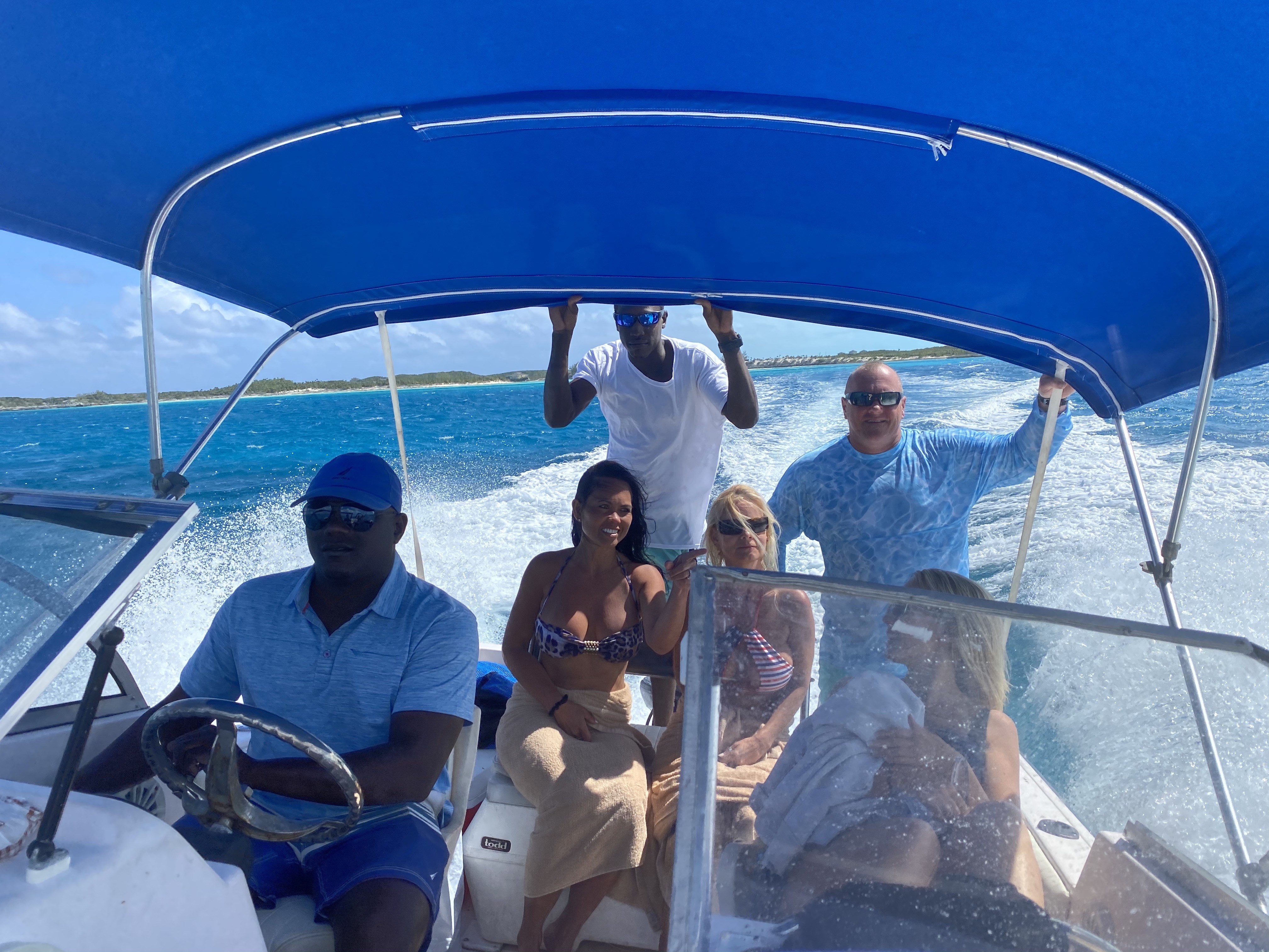 Exuma%20Blues%20Escape%20Boat%201200x500.jpeg